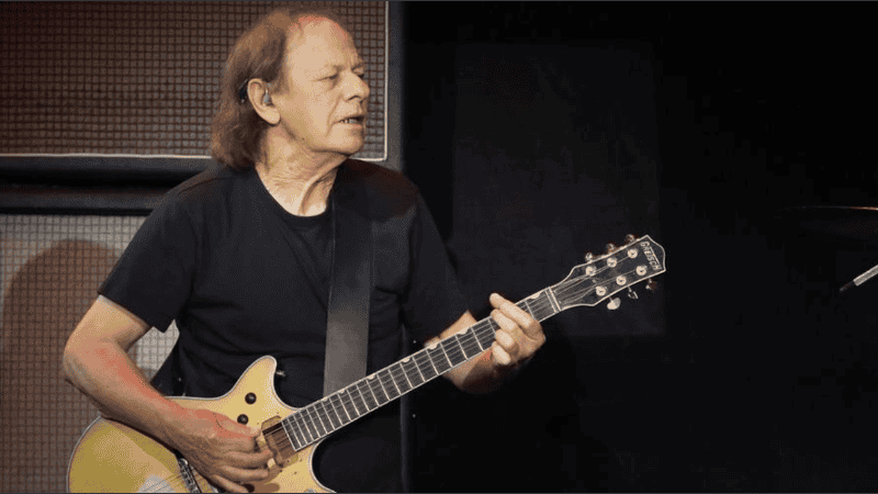 A pocos d&iacute;as del primer show en Argentina, el guitarrista de AC/DC, Stevie Young, est&aacute; internado Buenos Aires