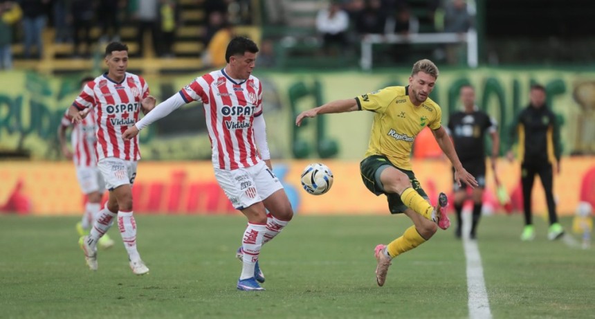 Uni&oacute;n cosech&oacute; una dura derrota en Florencia Varela