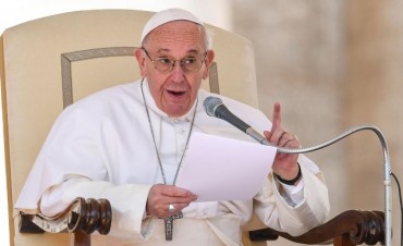 Francisco autoriz&oacute; a los sacerdotes lefebvrianos a celebrar matrimonios
