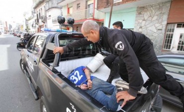 Secuestraron cinco panes de marihuana cerca de la terminal