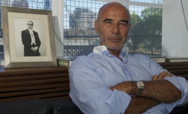 G&oacute;mez Centuri&oacute;n se encuentra internado en coma inducido
