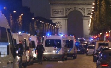 Dos muertos en un tiroteo en el centro de Par&iacute;s