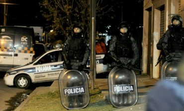 Crimen de Araceli Fulles: desafectaron a tres polic&iacute;as bonaerenses