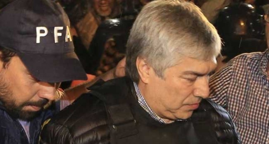 L&aacute;zaro B&aacute;ez estar&aacute; preso un a&ntilde;o m&aacute;s