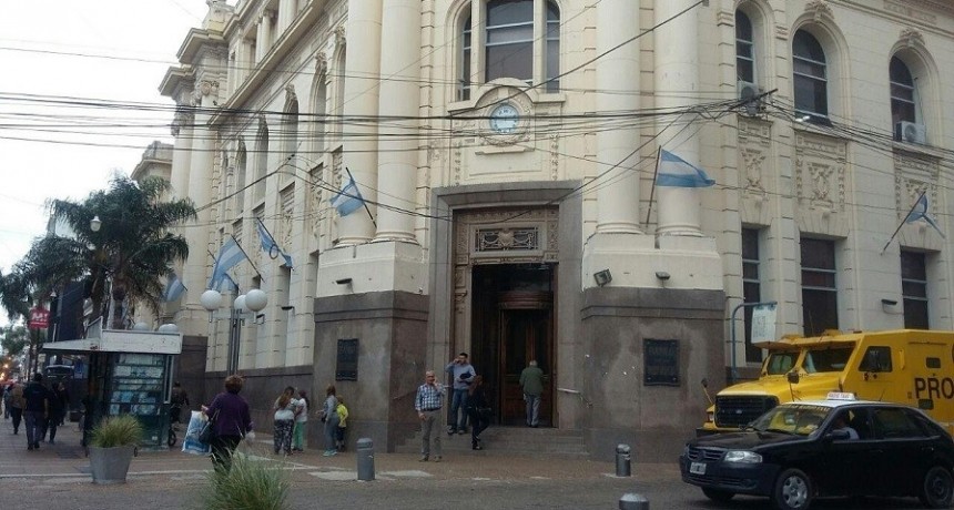 Los bancarios anunciaron un paro de 48 horas para la pr&oacute;xima semana