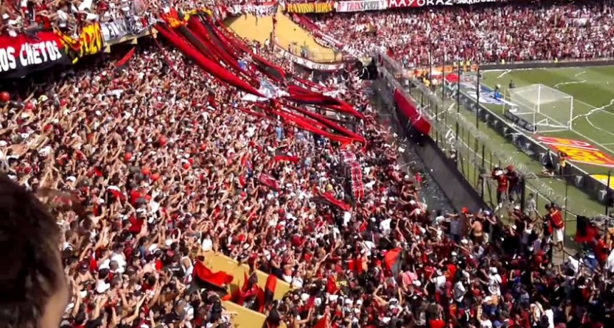 La tribuna norte baja de Col&oacute;n ser&aacute; clausurada por dos partidos