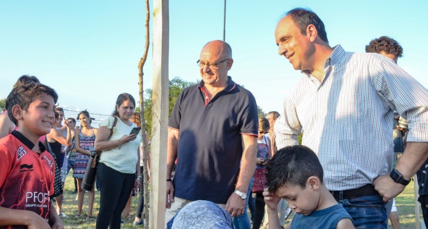 Se inaugur&oacute; la puesta en valor de la Plaza Gran Malvina, en barrio Favaloro