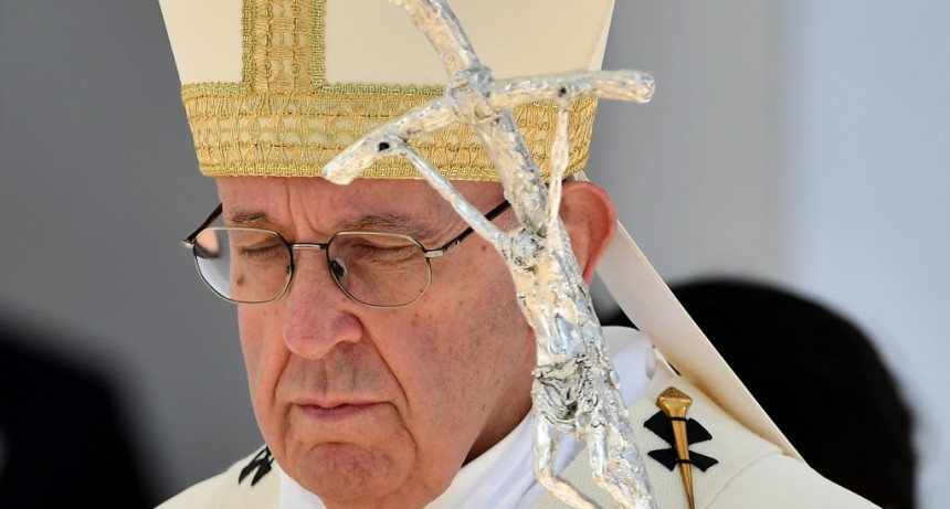 El Papa envi&oacute; un mensaje tras la destrucci&oacute;n de Notre Dame