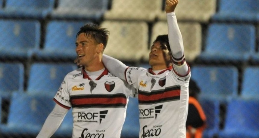 Col&oacute;n gole&oacute; a Acassuso y avanza en la Copa Argentina