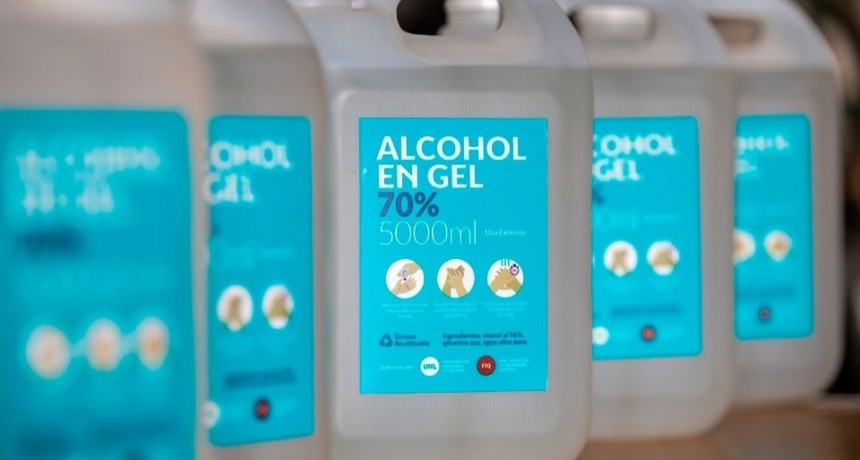 La Facultad de Ingenier&iacute;a Qu&iacute;mica comenz&oacute; a producir alcohol en gel