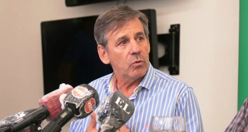 Jat&oacute;n: "Por ahora nada cambi&oacute; y queremos ser cautos al evaluar la salida de los sectores econ&oacute;micos"