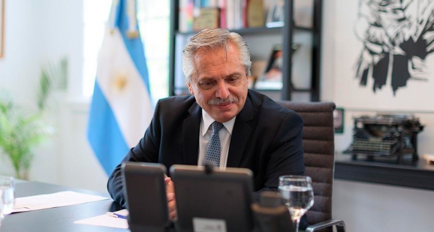 Alberto Fern&aacute;ndez habl&oacute; con Putin sobre el suministro de vacunas 