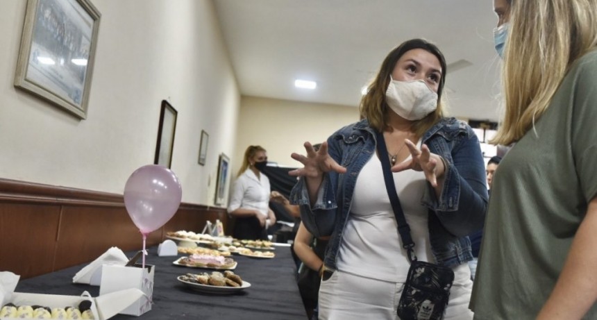 Brindar oportunidades: el municipio finaliz&oacute; el taller de auxiliar en panader&iacute;a