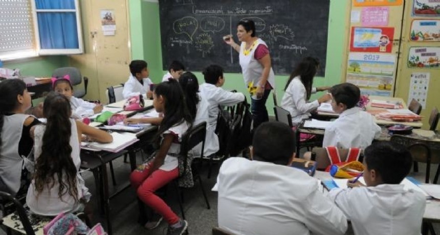 La extensi&oacute;n horaria permitir&iacute;a recuperar 20 d&iacute;as de clases m&aacute;s en el a&ntilde;o