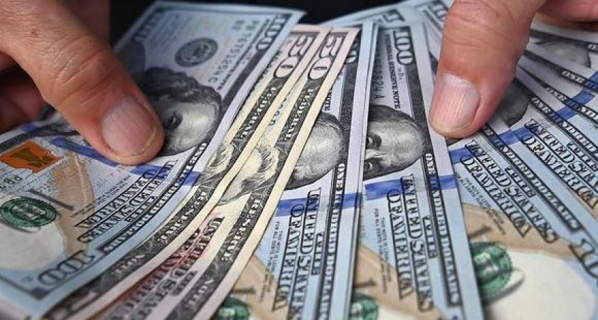 El d&oacute;lar blue se dispar&oacute; y tuvo la mayor suba diaria en 18 meses