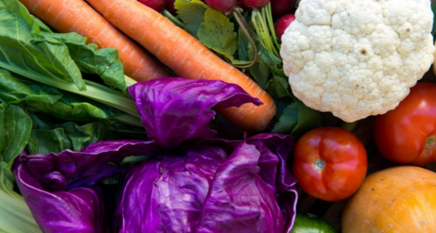 Precios Justos: actualizan la canasta de frutas y verduras