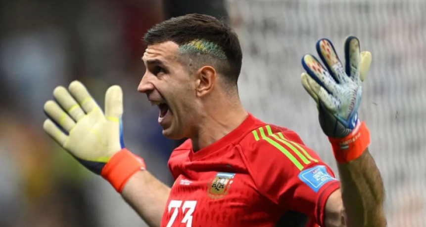Malas noticias para Scaloni: se lesion&oacute; "Dibu" Mart&iacute;nez
