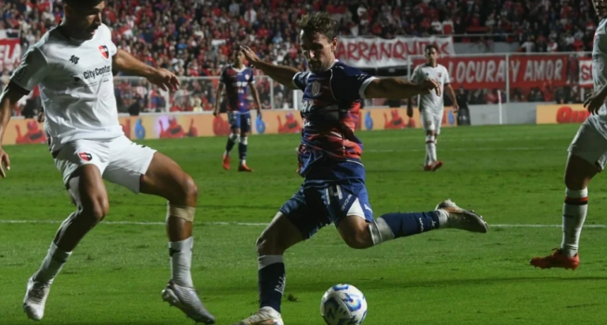 Uni&oacute;n mostr&oacute; otra cara, domin&oacute; y mereci&oacute; mucho m&aacute;s ante Newell&rsquo;s