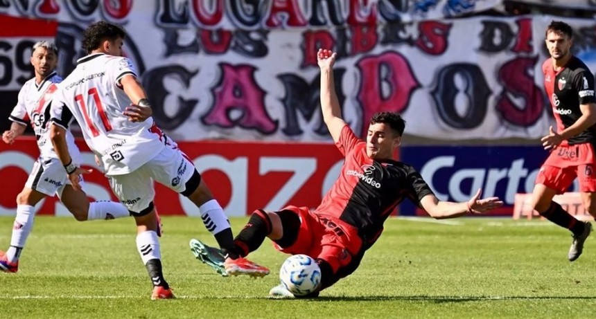 M&aacute;s lejos de la punta: Col&oacute;n perdi&oacute; ante Chacarita