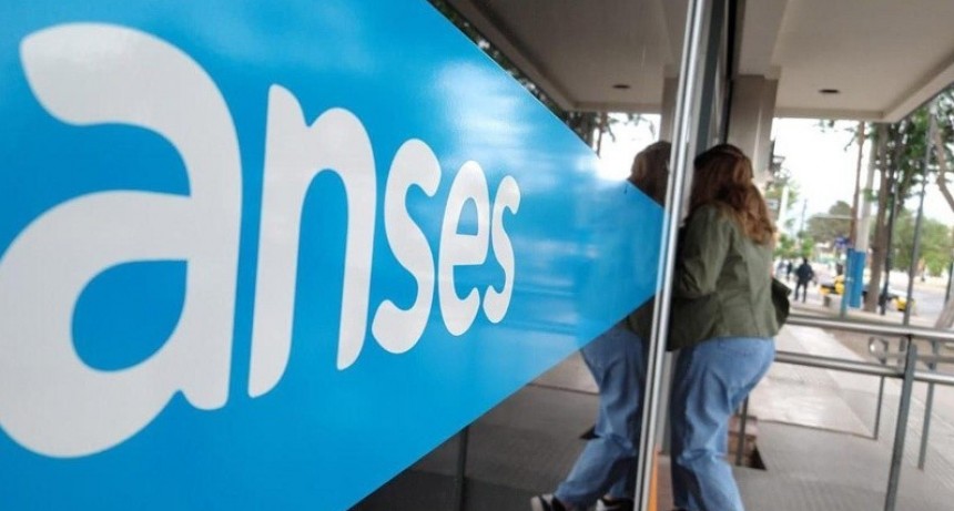 Ans&eacute;s oficializ&oacute; un aumento para las jubilaciones y asignaciones familiares de mayo
