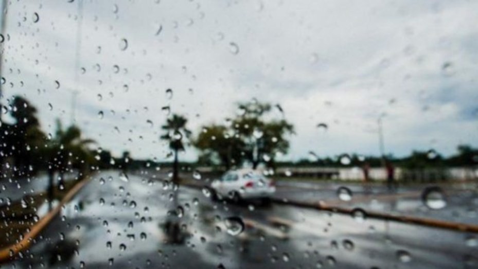Santa Fe bajo alerta naranja: lluvias intensas, granizo y r&aacute;fagas de 90 km/h