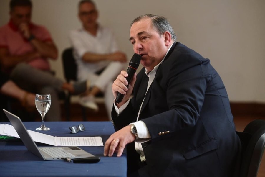 Transporte: Poletti no descarta judicializar el reclamo de fondos