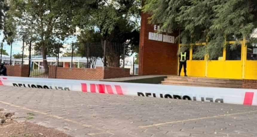 A una semana del tiroteo fatal en San Crist&oacute;bal: escuela cerrada por orden judicial y dos d&iacute;as m&aacute;s sin clases en la ciudad