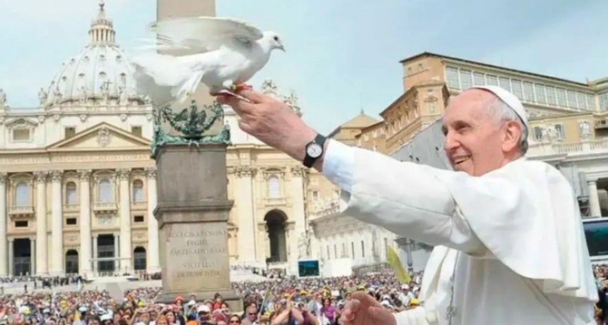 Un a&ntilde;o sin Francisco: una ausencia decisiva en tiempos de crisis