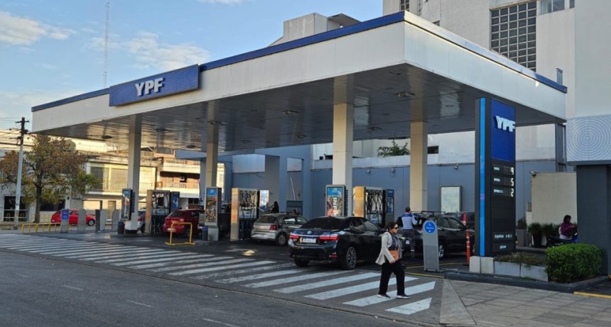 Nuevo aumento de combustibles: mir&aacute; a cu&aacute;nto se fue la nafta s&uacute;per en Santa Fe