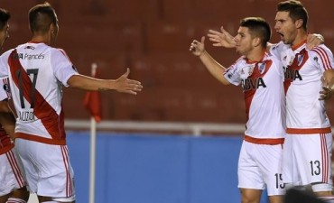 River gan&oacute; en Per&uacute; y se asegur&oacute; el primer puesto