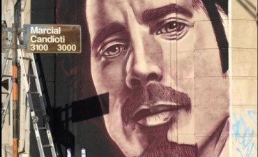 Realizan un enorme mural en homenaje Chris Cornell en Candioti Sur
