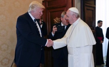 El Papa Francisco recibe a Donald Trump en el Vaticano