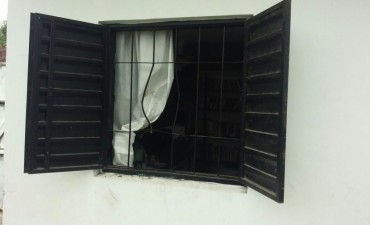 Robos y destrozos en la vecinal de barrio San Lorenzo