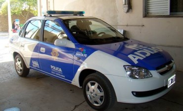 Intentaron robarle el auto a un polic&iacute;a