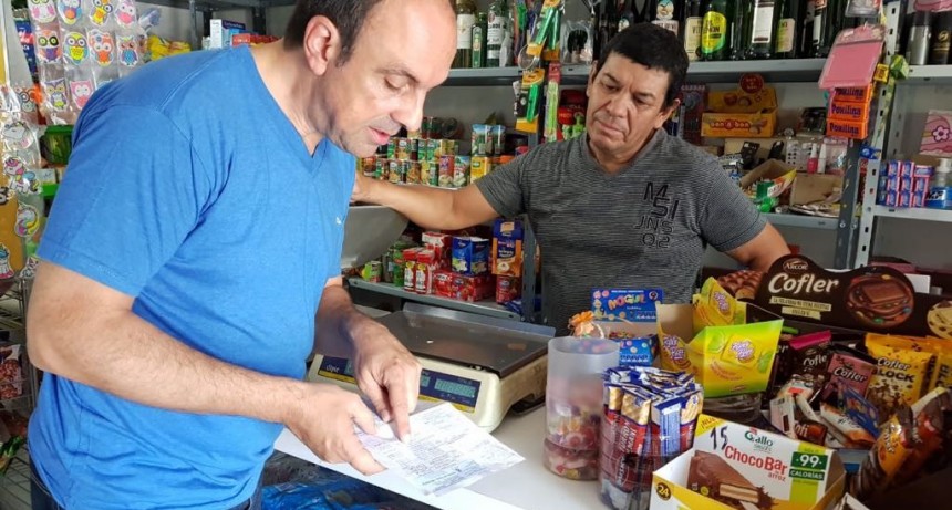 Tarifas: Suma adhesiones la decisi&oacute;n de eliminar la Cuota de Alumbrado P&uacute;blico
