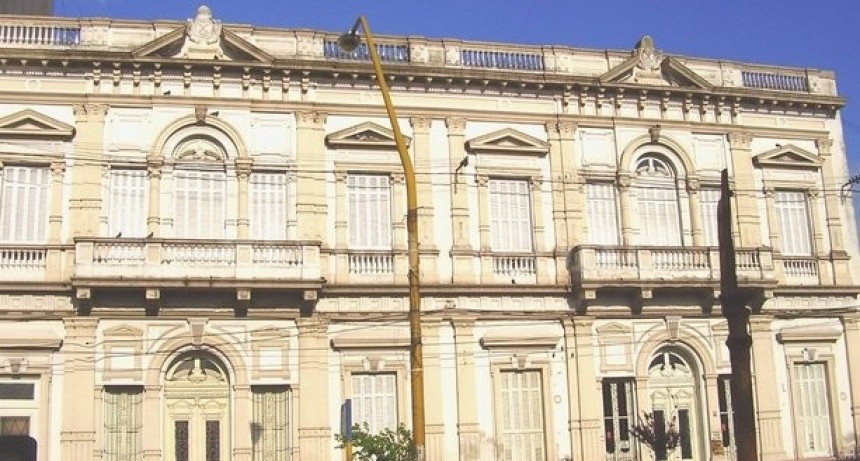 En la escuela Bustos ya perdieron 12 d&iacute;as de clases por amenazas de bomba