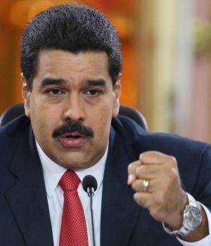 Maduro aument&oacute; el salario de los trabajadores
