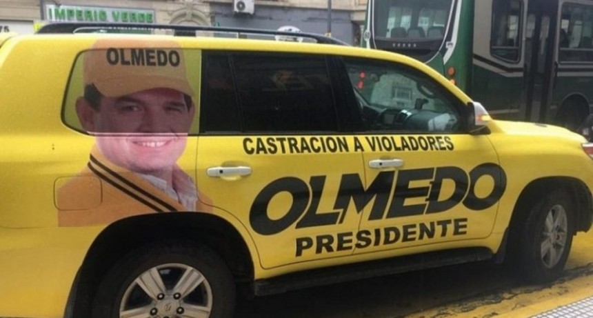 Balearon la camioneta de Alfredo Olmedo en Salta