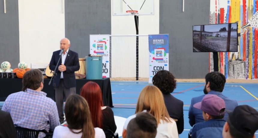 Se inaugur&oacute; el play&oacute;n deportivo del penal juvenil Las Flores