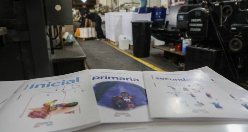 La provincia inici&oacute; el reparto de los cuadernillos educativos a m&aacute;s de 710 mil alumnos