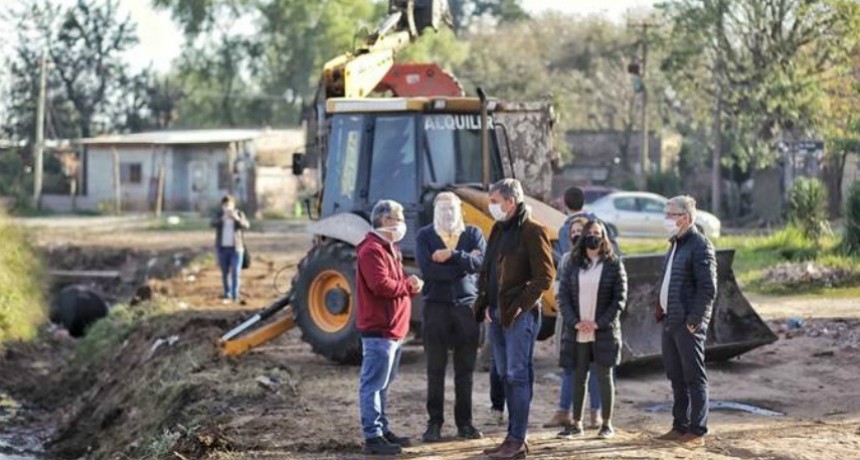 La Municipalidad comienza las obras en el Camino Viejo a Esperanza