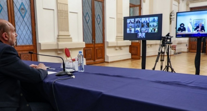 Perotti le explic&oacute; al presidente el plan sanitario de Santa Fe