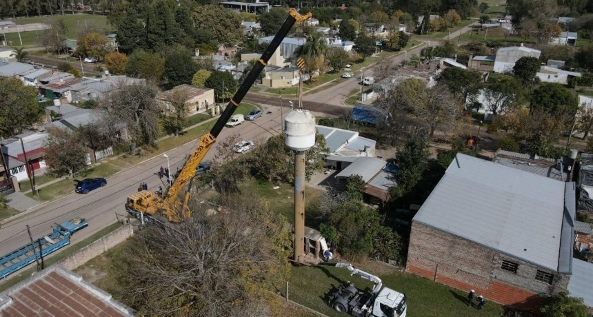 Castell&oacute; impulsa mejoras en el suministro de agua para Candioti