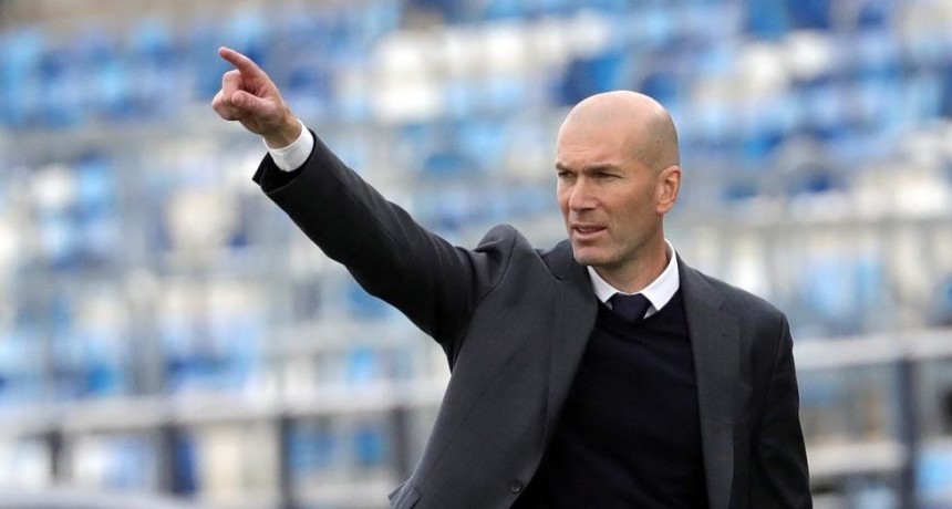 Zidane se va del Real Madrid