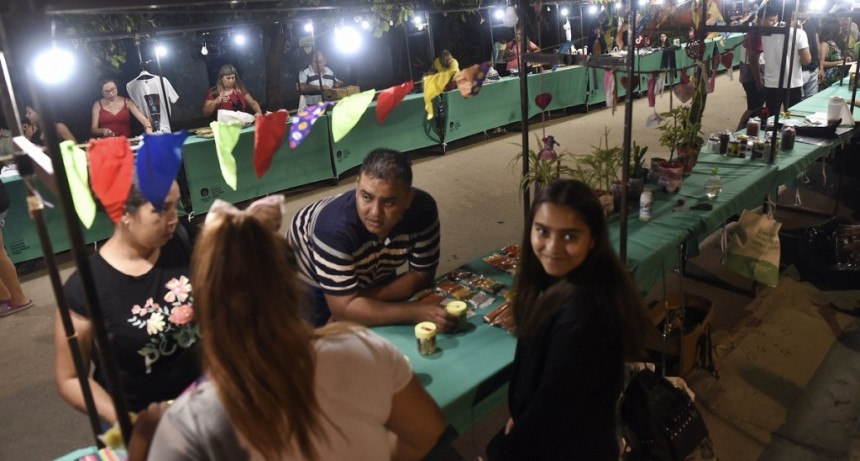 Domingo de Barrio Abierto en Cabal