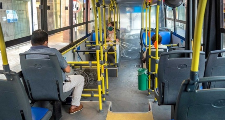 La UTA suspendi&oacute; el paro de colectivos en el Interior