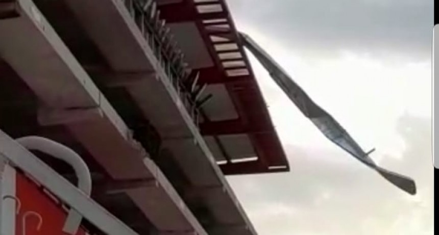 Se suspendi&oacute; el partido entre Uni&oacute;n y Lan&uacute;s