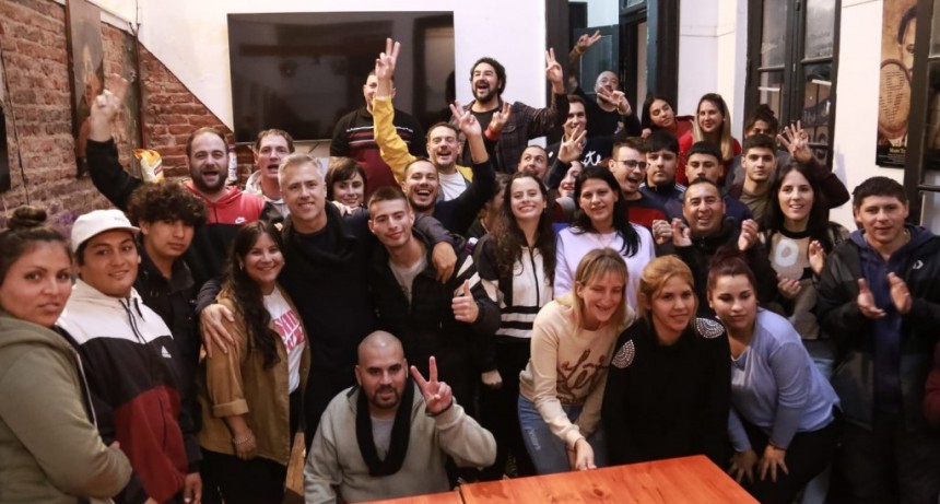 Busatto, Fulini, Cherep y Chara junto a juventudes debatieron sobre proyectos para Santa Fe