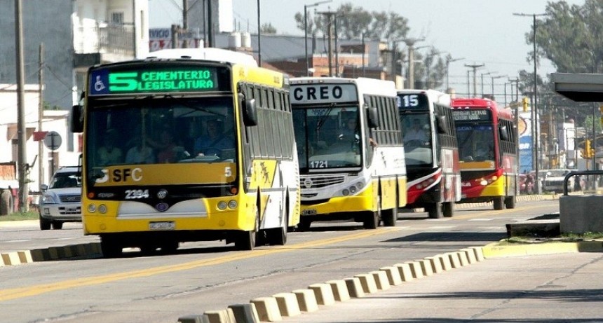 La UTA eval&uacute;a un nuevo paro de colectivos para finales de mayo