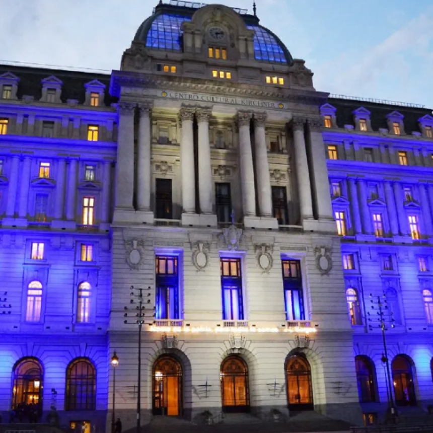 El Centro Cultural Kirchner pasar&aacute; a llamarse Palacio Libertad
